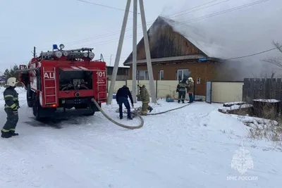 В Тверской области сотрудники МЧС спасли мужчину на пожаре - Газета  «Караван Ярмарка»