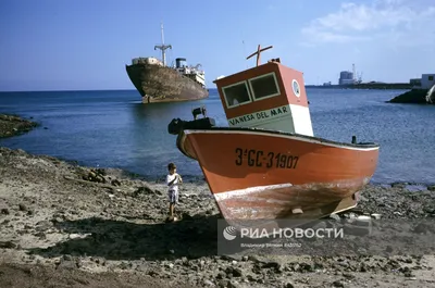 Старинные корабли плывут ровным …» — создано в Шедевруме