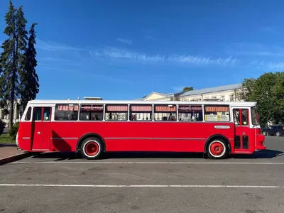 Музей общественного транспорта в Киеве с ретро-автомобилями