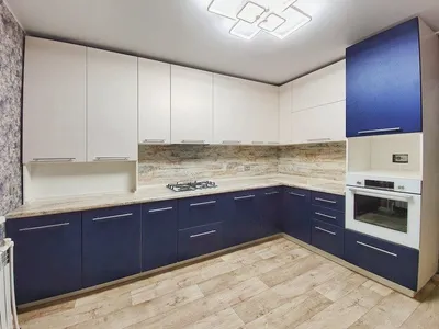 Глянцевая п-образная кухня в совремненом стиле \"Модель 724\" в Астрахани -  цены, фото и описание.