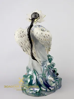 Купить Царевна-лебедь от Lladro в Арт-Салон: цена, фото, отзывы Компания  Art-Salon