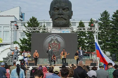 Файл:Центр Улан-Удэ.JPG — Википедия