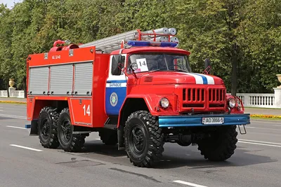 OWS Berlin - ЗИЛ-131– Soviet (Russia) 6x6 truck ZIL-131 Pütnitz Technology  Museum of from the Eastern Bloc, Mecklenburg-Western Pomerania,  Ribnitz-Damgarten, Germany 2023 #zil131 #zil #зил #зил131 #offroadtrucks  #classictruck #classiccars #classic ...