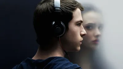 iPhone Фоны: 13 Reasons Why в формате JPG для скачивания