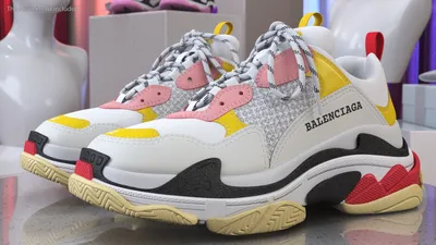 Обои для iPhone Balenciaga triple s: Выбор размера изображения