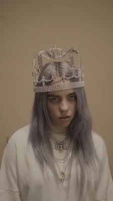 Скачать бесплатные обои Billie Eilish в формате WEBP