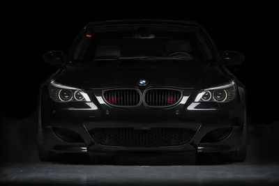 Bmw m5 e60: Эффектные обои на телефон Android