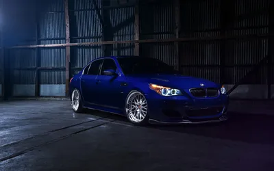 Bmw m5 e60: Эксклюзивные обои на телефон в формате WebP