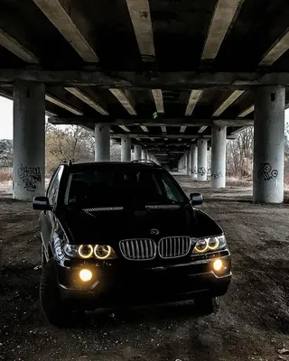 Фото BMW X5 E53 в хорошем качестве: выберите размер и формат для скачивания