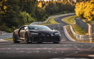 Скачать обои Bugatti Chiron с высоким разрешением