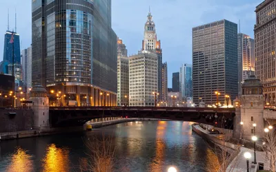 Чикаго в обоях: бесплатно скачать фото на телефон