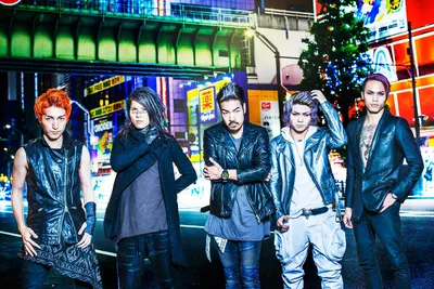 Фоны Crossfaith: Выбери размер и формат (JPG, PNG, WebP)