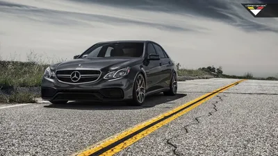 Обои E63 AMG W212: Бесплатные фото для Android