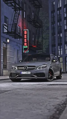 E63 AMG W212: Изысканные обои на рабочий стол