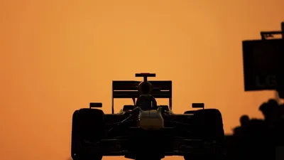 Обои f1 - выберите размер и формат для скачивания