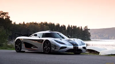 Коллекция обоев Koenigsegg