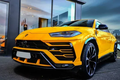 Lamborghini Urus: стильные обои для фона экрана