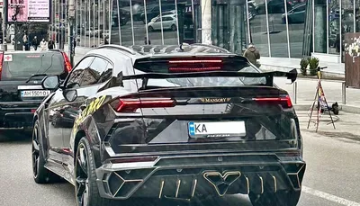 Лучшие обои на телефон Lamborghini Urus: подойдут для любого устройства