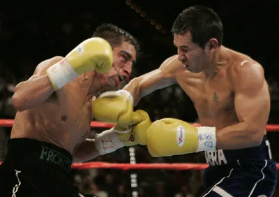 Мэнни Пакьяо vs Марко Антонио Баррера II | Часть 1 | Автор: Golden Boy Fight Night | Фейсбук