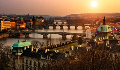 Путешествие по Праге: Обои для вдохновения и релаксации