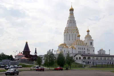 Православные храмы в живописных обоях - скачать бесплатно