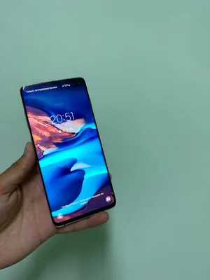 Оригинальные фоны samsung s10 plus