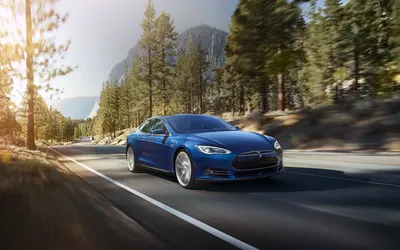 Tesla Model S в хорошем качестве: Обои для iPhone и Android