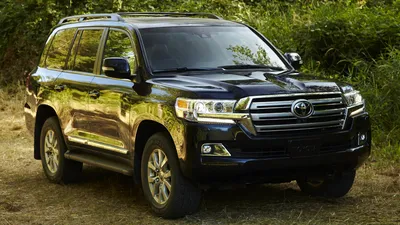 Toyota Land Cruiser 200: фото в высоком разрешении для лучшего обои