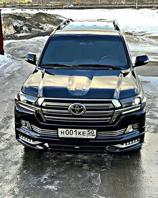 Toyota Land Cruiser 200: стильные обои на рабочий стол Windows