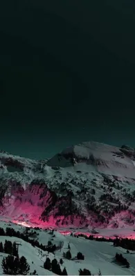 Великолепные фотографии зимних гор в jpg формате